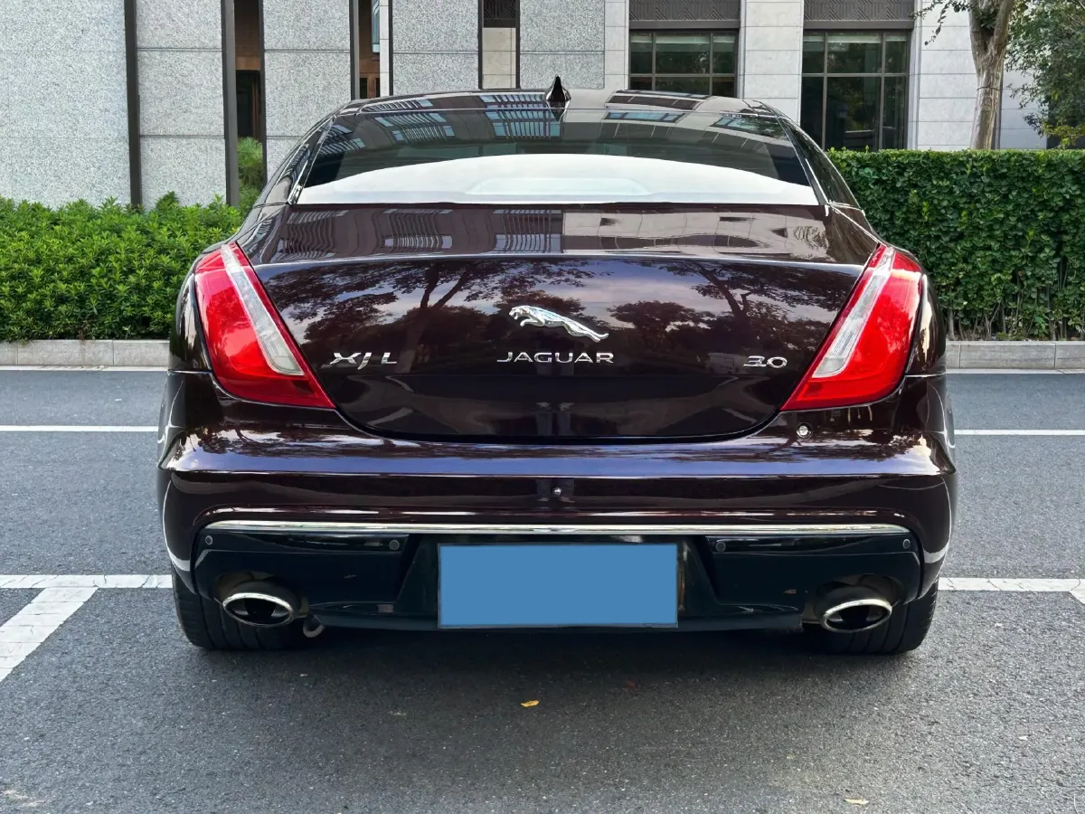 2018 Jaguar XJ 3.0T 340HP V6 8AT,autocango,china used car exporter,china ev exporter,chinese used car exporter,chinese used ev exporter