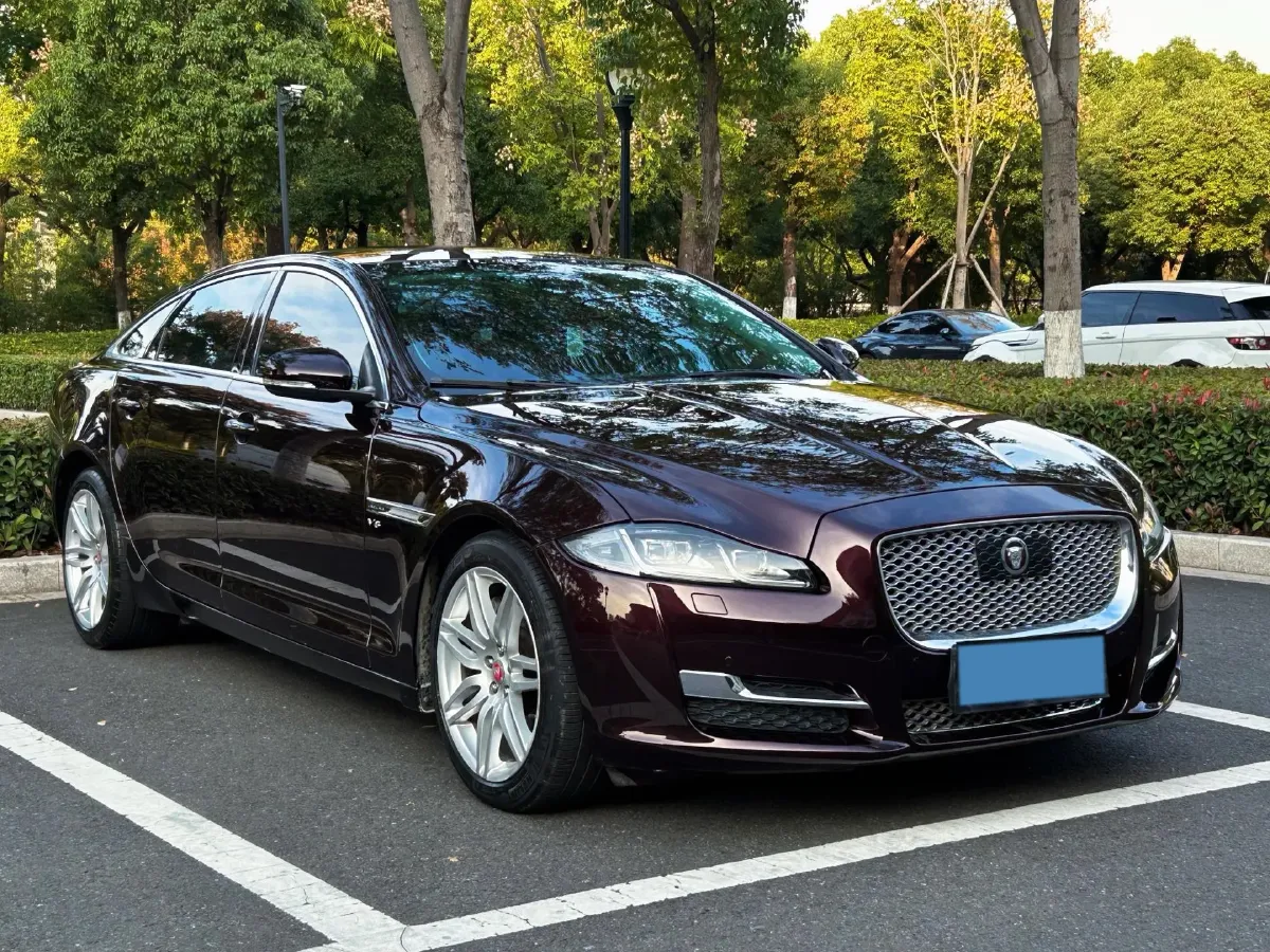 2018 Jaguar XJ 3.0T 340HP V6 8AT,autocango,china used car exporter,china ev exporter,chinese used car exporter,chinese used ev exporter