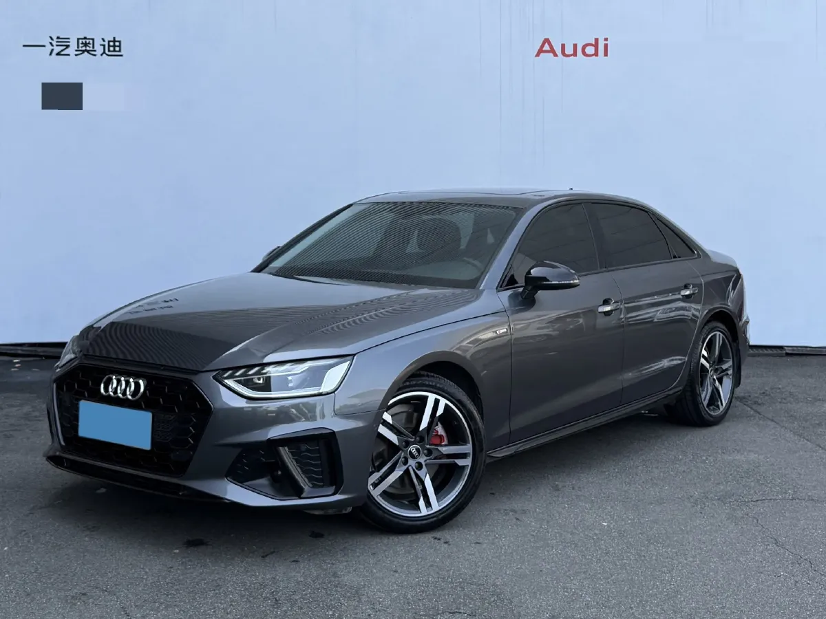 2023 Audi A4L 2.0T 190HP L4 7DCT,autocango,china used car exporter,china ev exporter,chinese used car exporter,chinese used ev exporter