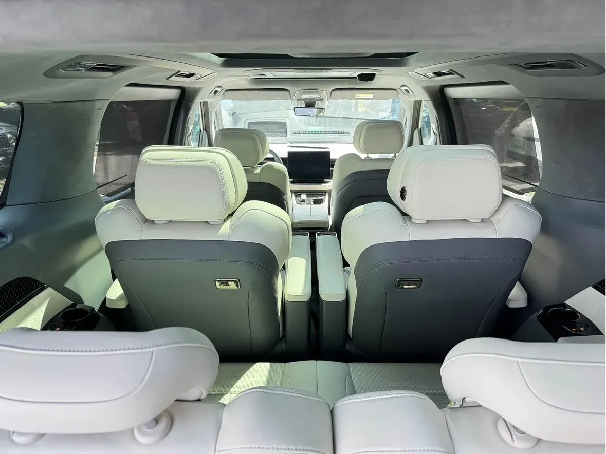 2024 Zeekr 009 BEV 108KWH,autocango,china used car exporter,china ev exporter,chinese used car exporter,chinese used ev exporter