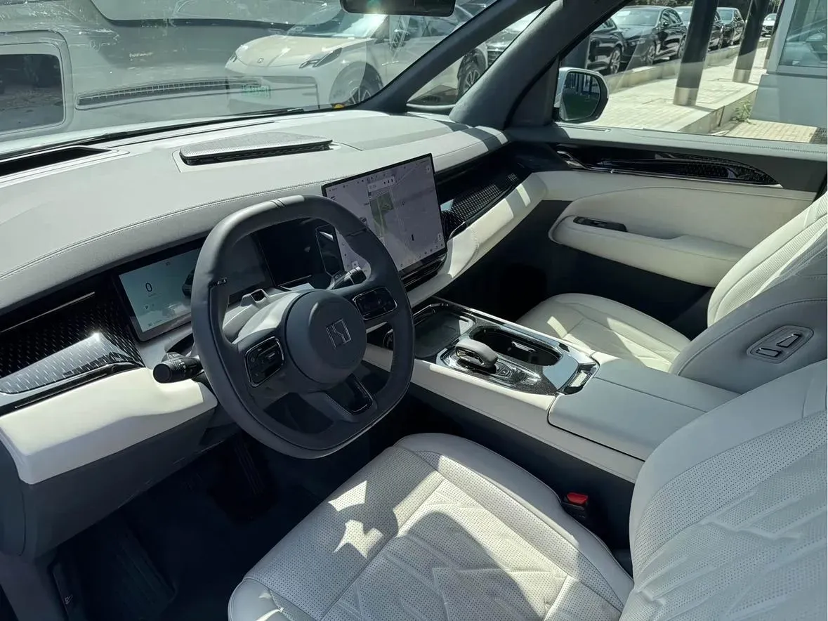 2024 Zeekr 009 BEV 108KWH,autocango,china used car exporter,china ev exporter,chinese used car exporter,chinese used ev exporter