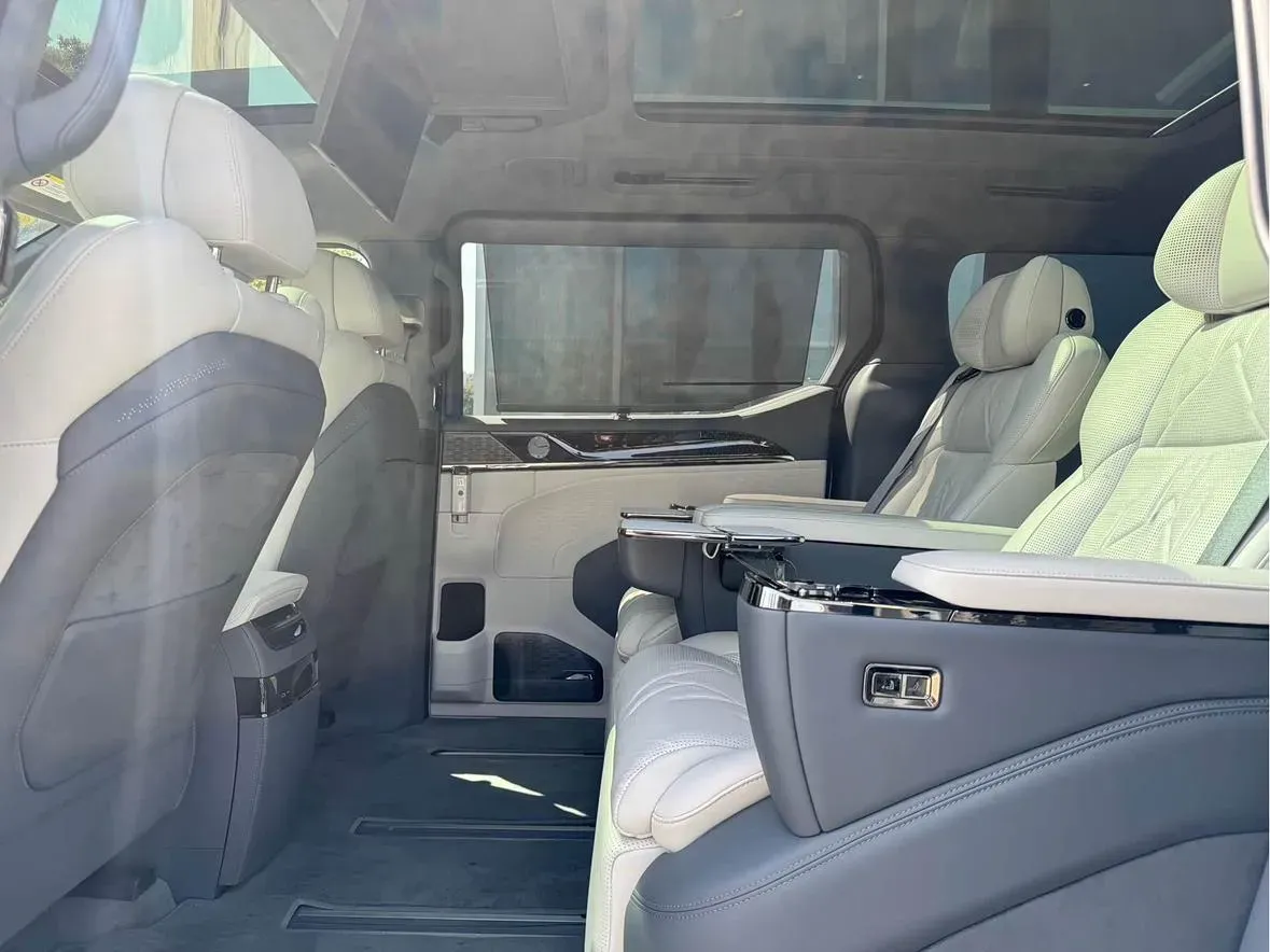 2024 Zeekr 009 BEV 108KWH,autocango,china used car exporter,china ev exporter,chinese used car exporter,chinese used ev exporter