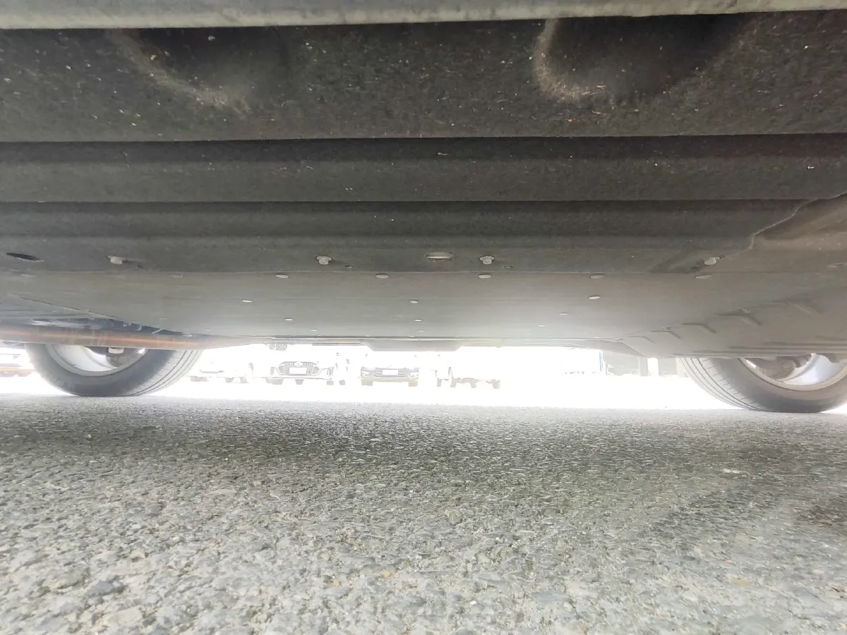 2021 Li ONE Range Extended 131HP REEV 40.5KWH,autocango,china used car exporter,china ev exporter,chinese used car exporter,chinese used ev exporter