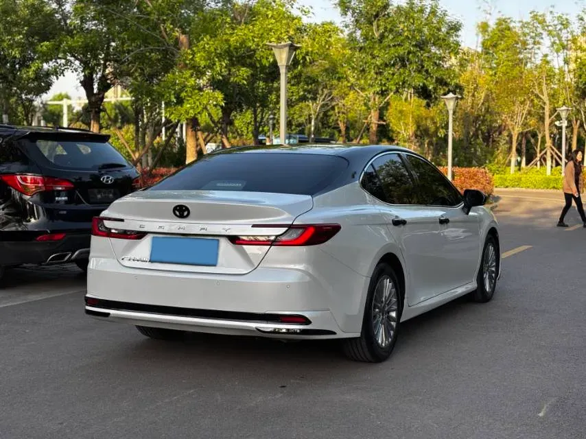 2024 Toyota Camry 2.0L 173HP L4 CVT,autocango,china used car exporter,china ev exporter,chinese used car exporter,chinese used ev exporter