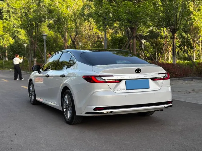 2024 Toyota Camry 2.0L 173HP L4 CVT,autocango,china used car exporter,china ev exporter,chinese used car exporter,chinese used ev exporter