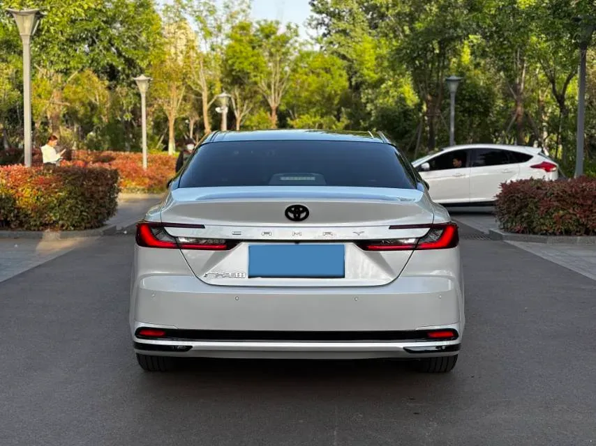 2024 Toyota Camry 2.0L 173HP L4 CVT,autocango,china used car exporter,china ev exporter,chinese used car exporter,chinese used ev exporter