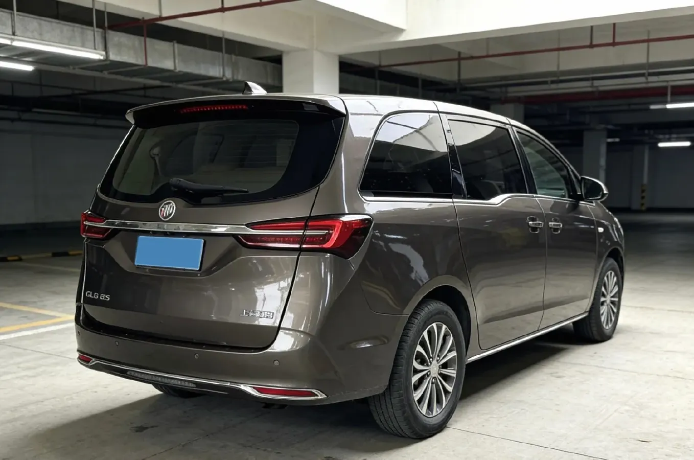 2023 Buick GL8 2.0T 237HP L4 9AT,autocango,china used car exporter,china ev exporter,chinese used car exporter,chinese used ev exporter