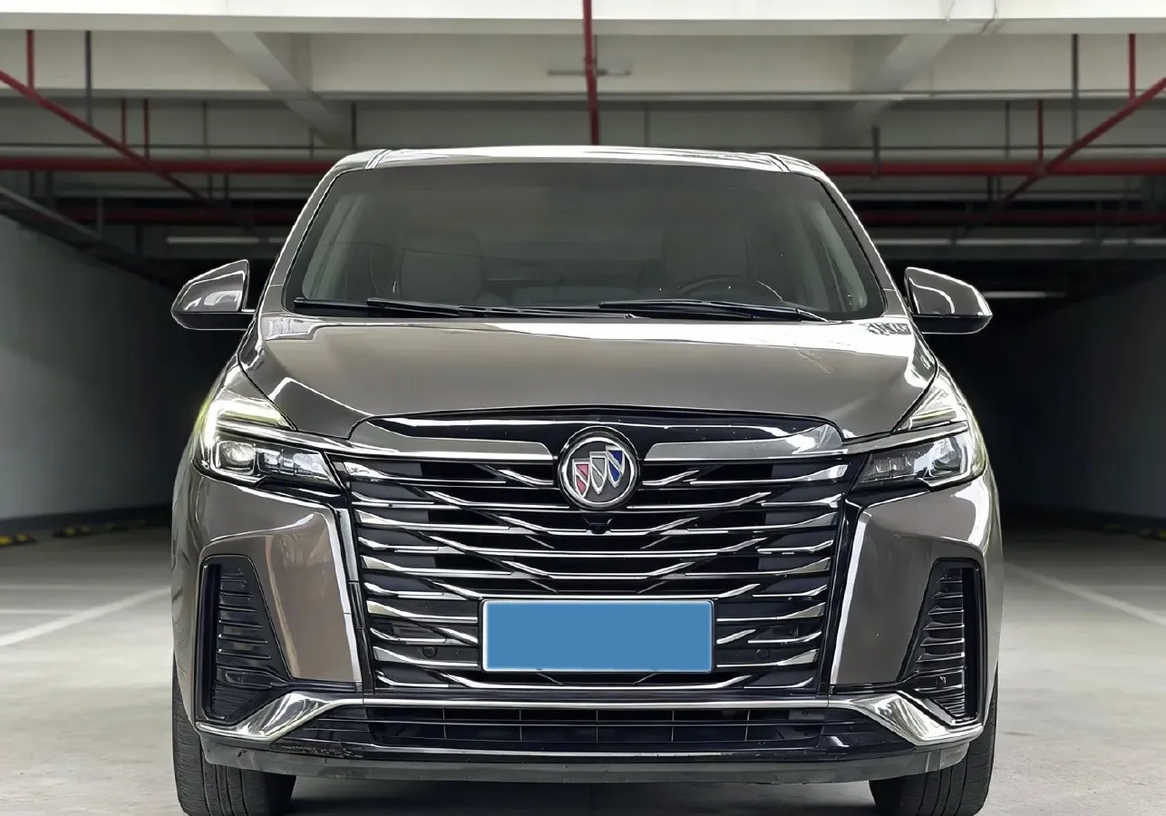 2023 Buick GL8 2.0T 237HP L4 9AT,autocango,china used car exporter,china ev exporter,chinese used car exporter,chinese used ev exporter