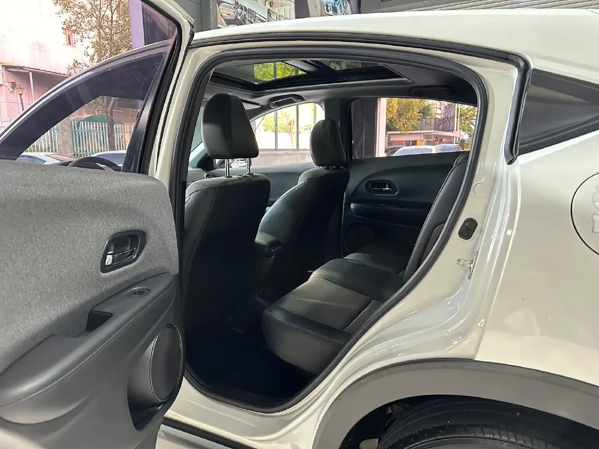 2021 Honda XR-V 1.5L 131HP L4 CVT,autocango,china used car exporter,china ev exporter,chinese used car exporter,chinese used ev exporter