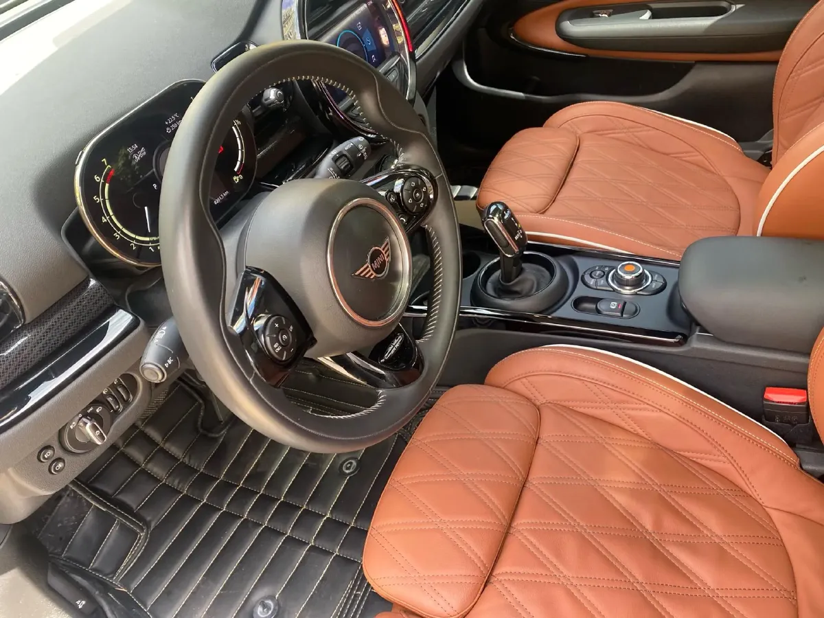 2021 MINI CLUBMAN 1.5T 136HP L3 7DCT,autocango,china used car exporter,china ev exporter,chinese used car exporter,chinese used ev exporter