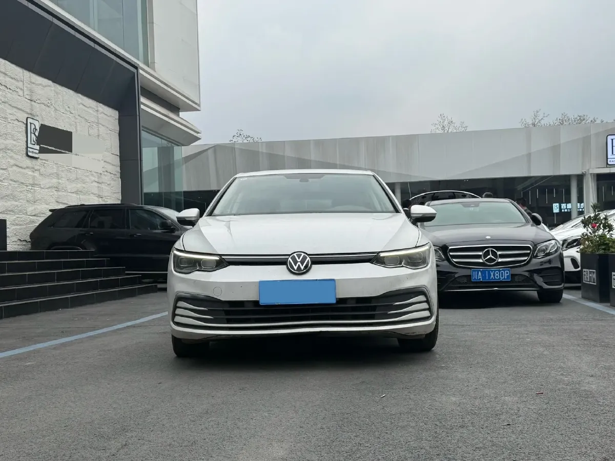 2021 Volkswagen Golf 1.2T 116HP L4 7DCT,autocango,china used car exporter,china ev exporter,chinese used car exporter,chinese used ev exporter