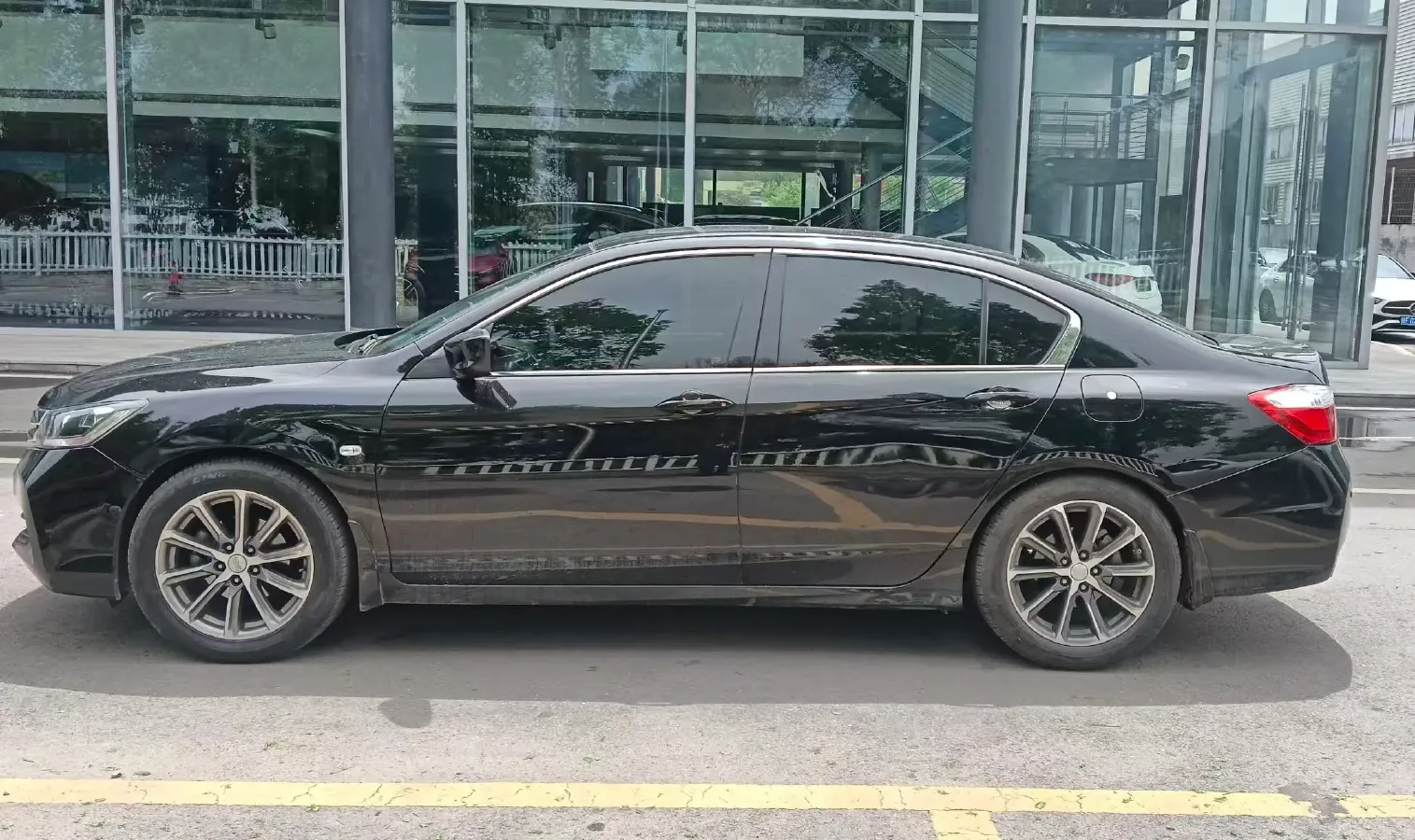 2015 Honda Accord 2.0L 155HP L4 CVT,autocango,china used car exporter,china ev exporter,chinese used car exporter,chinese used ev exporter