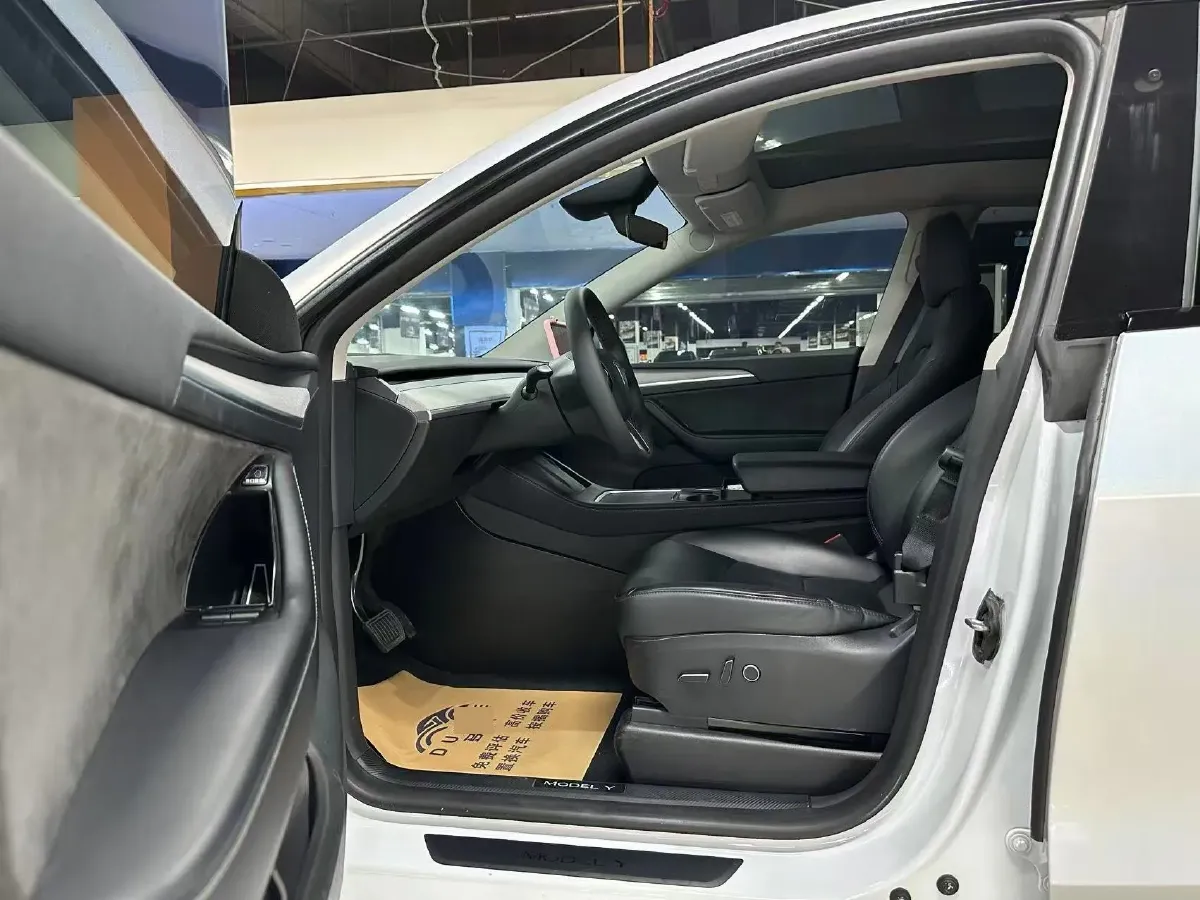 2024 Iveco OuSheng BEV 77.28KWH,autocango,china used car exporter,china ev exporter,chinese used car exporter,chinese used ev exporter