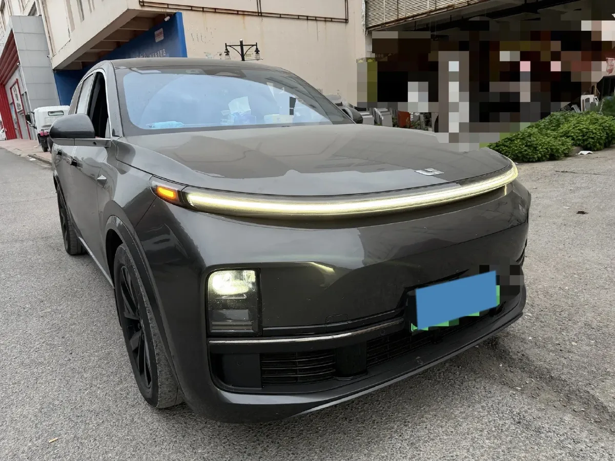 2023 Li L7 Range Extended 154HP REEV 40.9KWH,autocango,china used car exporter,china ev exporter,chinese used car exporter,chinese used ev exporter