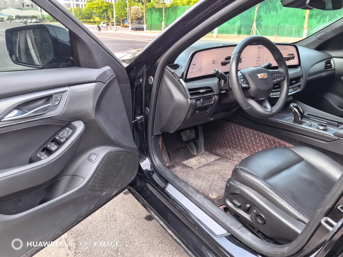 2024 Cadillac CT5 2.0T 237HP L4 10AT,autocango,china used car exporter,china ev exporter,chinese used car exporter,chinese used ev exporter