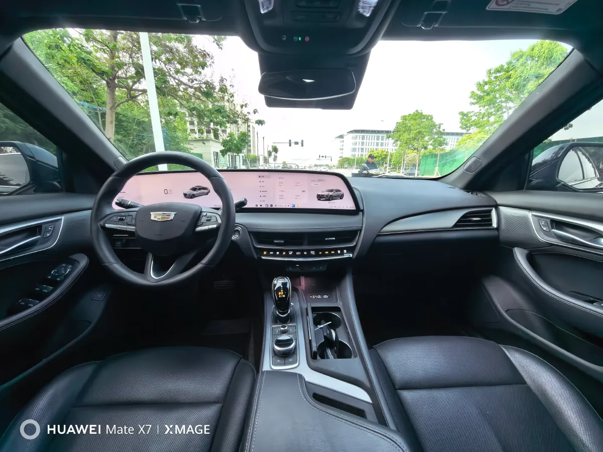 2024 Cadillac CT5 2.0T 237HP L4 10AT,autocango,china used car exporter,china ev exporter,chinese used car exporter,chinese used ev exporter