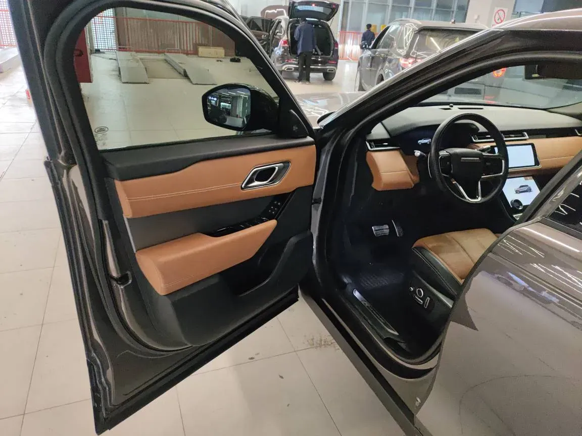 2022 Land Rover Range Rover Velar 2.0T 250HP L4 8AT,autocango,china used car exporter,china ev exporter,chinese used car exporter,chinese used ev exporter