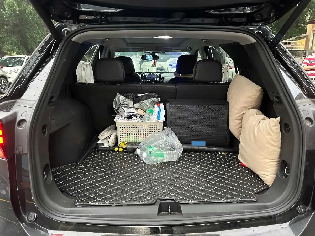 2022 Chevrolet Equinox 1.5T 169HP L4 6AT,autocango,china used car exporter,china ev exporter,chinese used car exporter,chinese used ev exporter