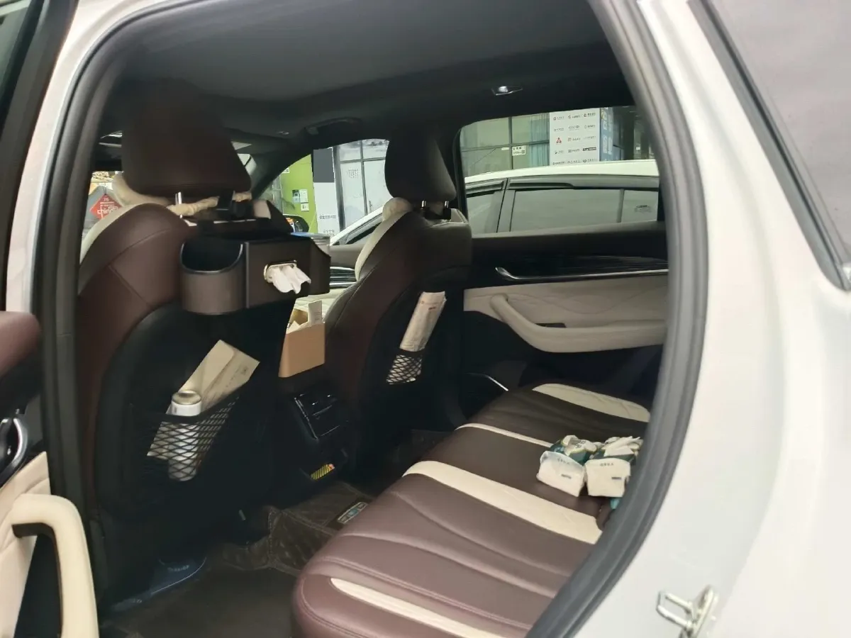 2021 Geely Monjaro 2.0T 238HP L4 8AT,autocango,china used car exporter,china ev exporter,chinese used car exporter,chinese used ev exporter