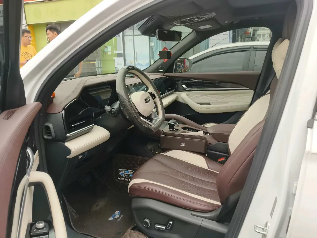 2021 Geely Monjaro 2.0T 238HP L4 8AT,autocango,china used car exporter,china ev exporter,chinese used car exporter,chinese used ev exporter