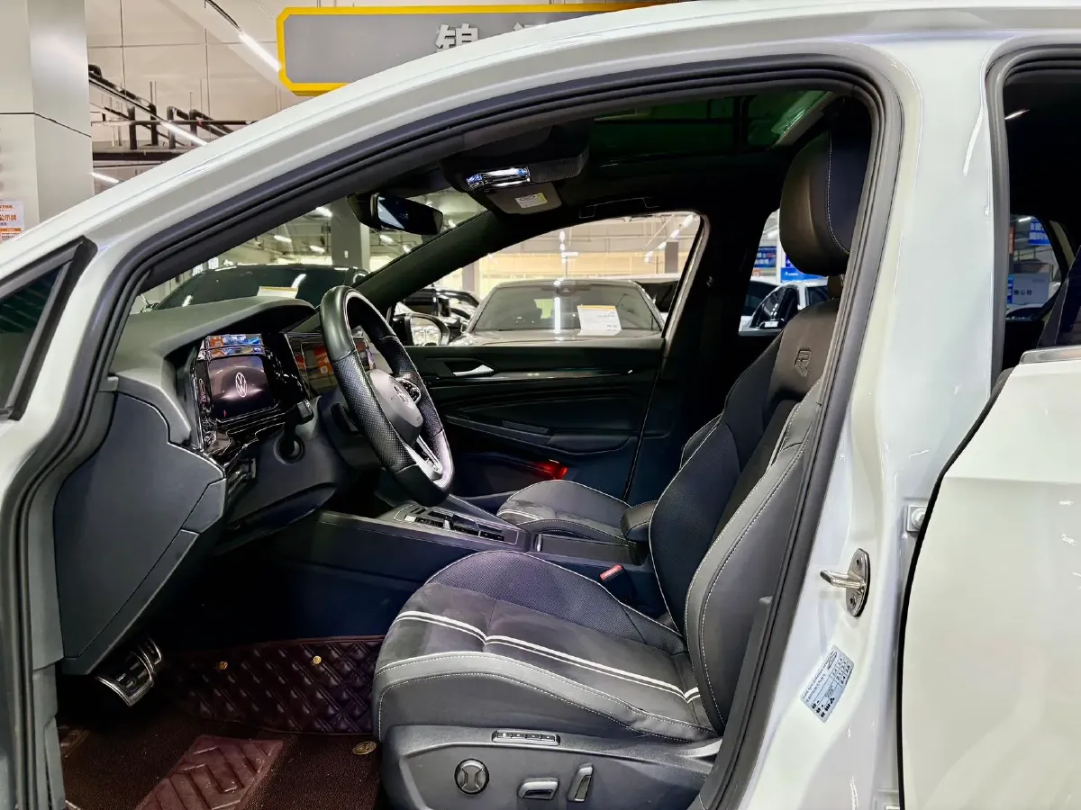 2021 Volkswagen Golf 1.4T 150HP L4 7DCT,autocango,china used car exporter,china ev exporter,chinese used car exporter,chinese used ev exporter