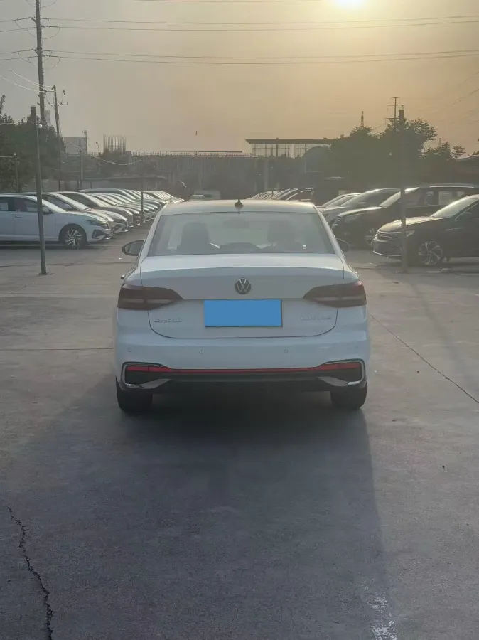 2024 Volkswagen Lavida 1.5L 110HP L4 6AT,autocango,china used car exporter,china ev exporter,chinese used car exporter,chinese used ev exporter