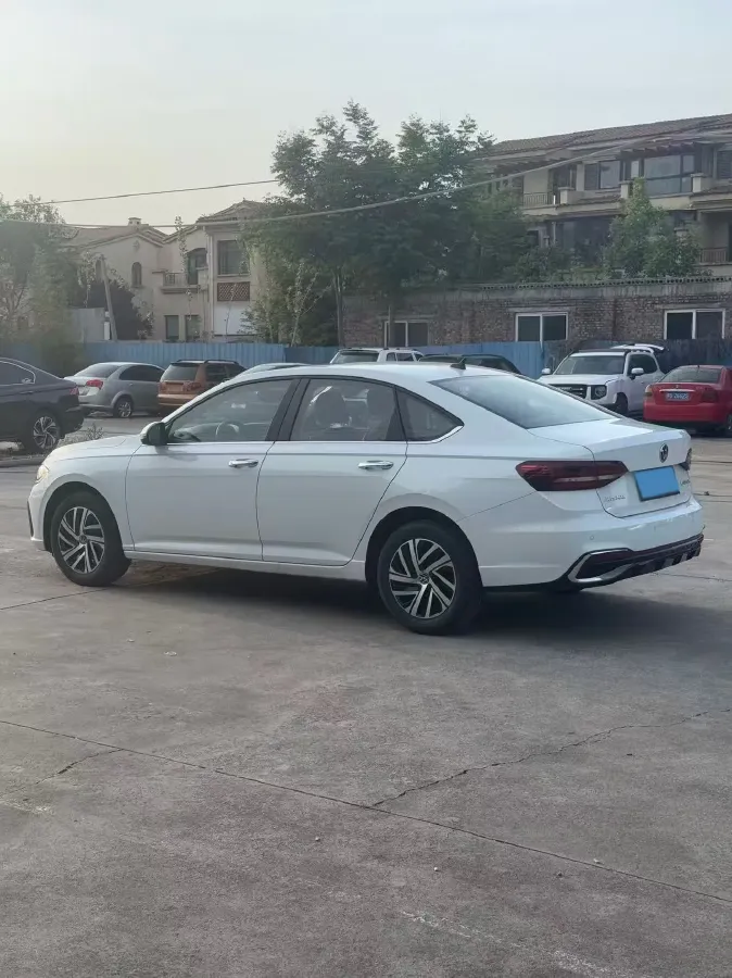 2024 Volkswagen Lavida 1.5L 110HP L4 6AT,autocango,china used car exporter,china ev exporter,chinese used car exporter,chinese used ev exporter