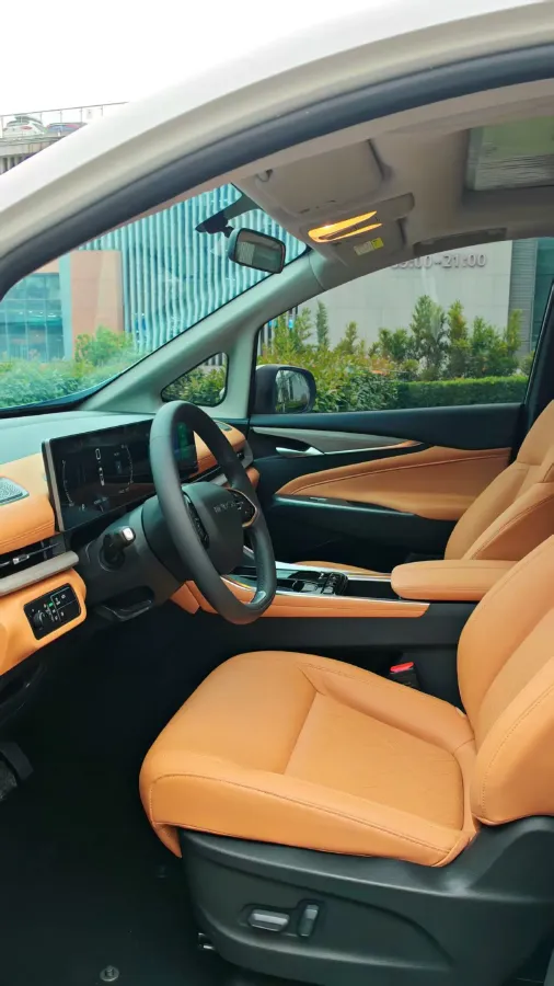 2025 MAXUS G50 PHEV 1.5L 98HP L4 1DHT PHEV 18.65KWH,autocango,china used car exporter,china ev exporter,chinese used car exporter,chinese used ev exporter