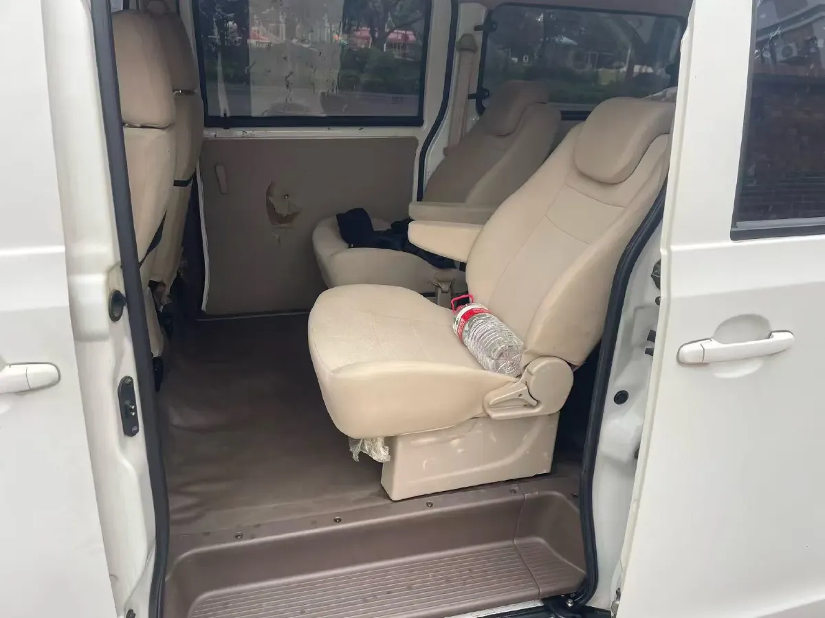 2018 FAW JiaBao V80 BEV 42.5KWH,autocango,china used car exporter,china ev exporter,chinese used car exporter,chinese used ev exporter
