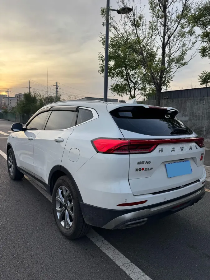 2021 Haval H6 1.5T 150HP L4 7DCT,autocango,china used car exporter,china ev exporter,chinese used car exporter,chinese used ev exporter