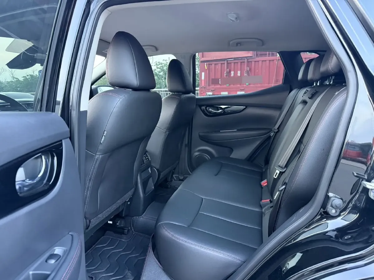 2022 Nissan Qashqai 2.0L 151HP L4 CVT,autocango,china used car exporter,china ev exporter,chinese used car exporter,chinese used ev exporter