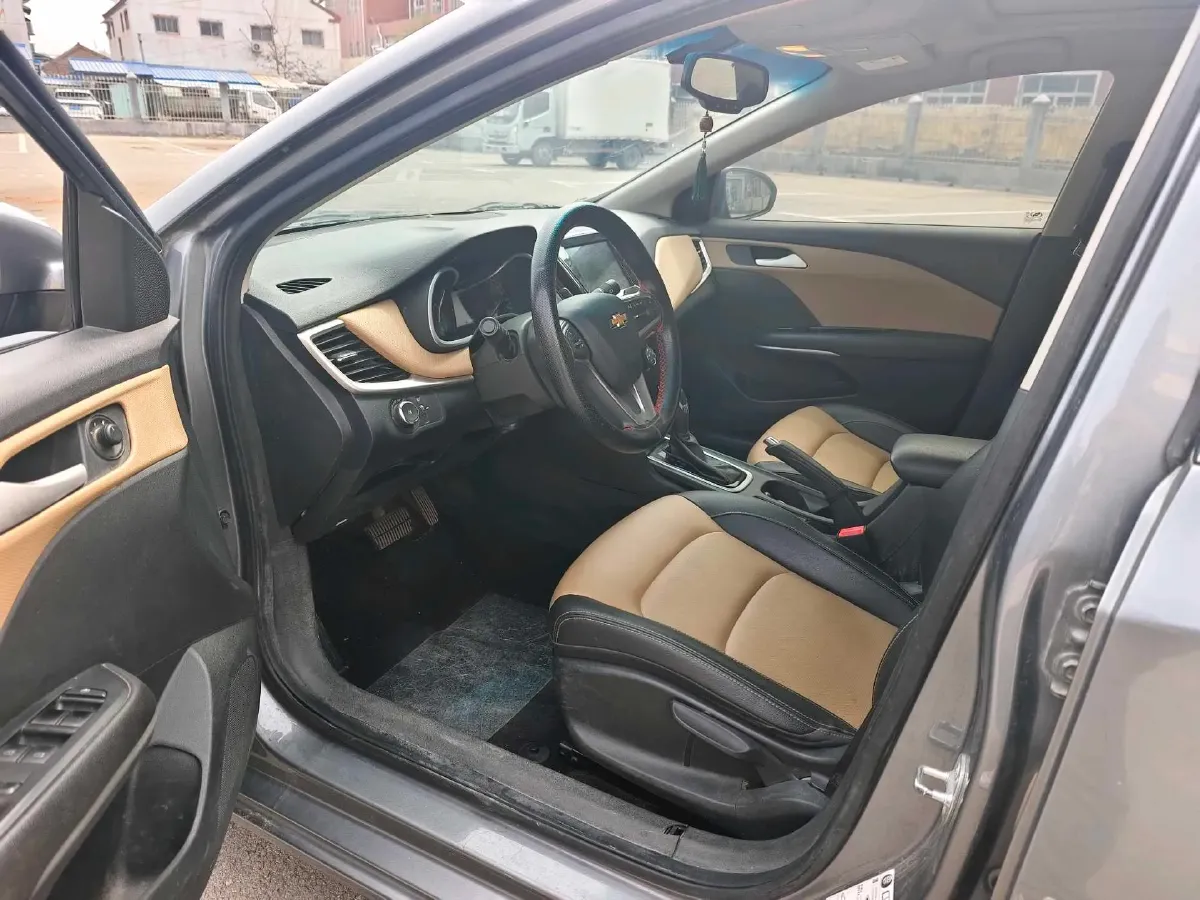 2020 Chevrolet Monza 1.5L 113HP L4 6AT,autocango,china used car exporter,china ev exporter,chinese used car exporter,chinese used ev exporter