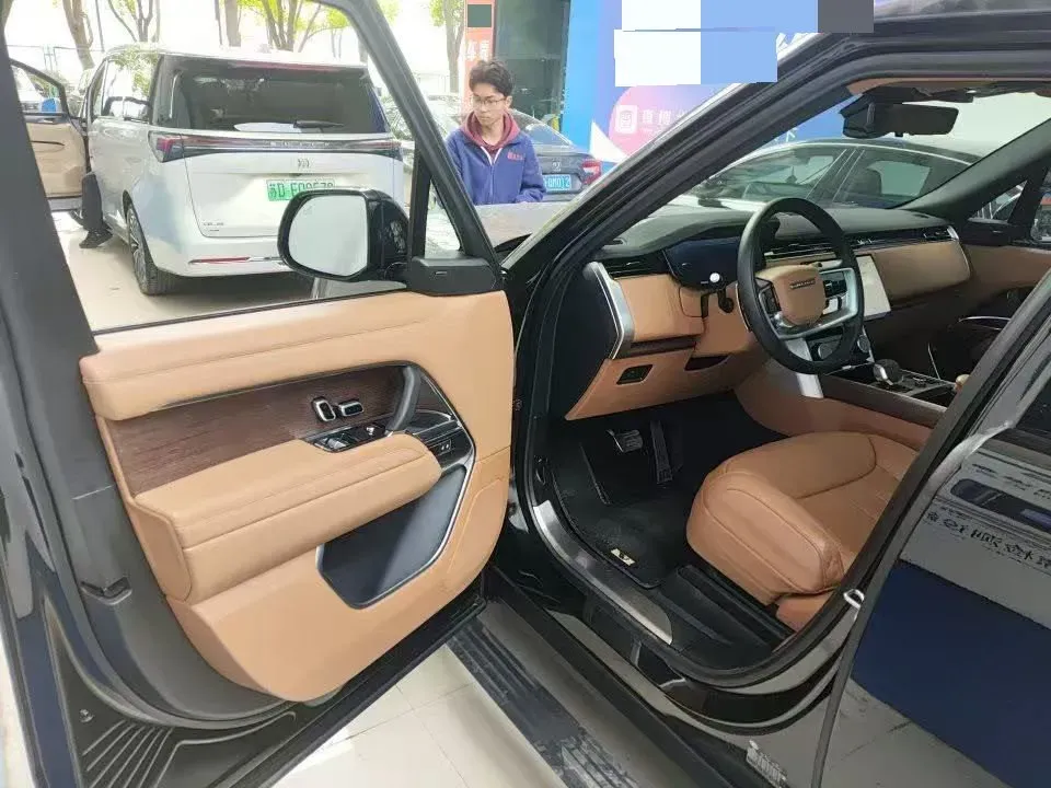 2023 Land Rover Range Rover 3.0T 360HP L6 8AT,autocango,china used car exporter,china ev exporter,chinese used car exporter,chinese used ev exporter