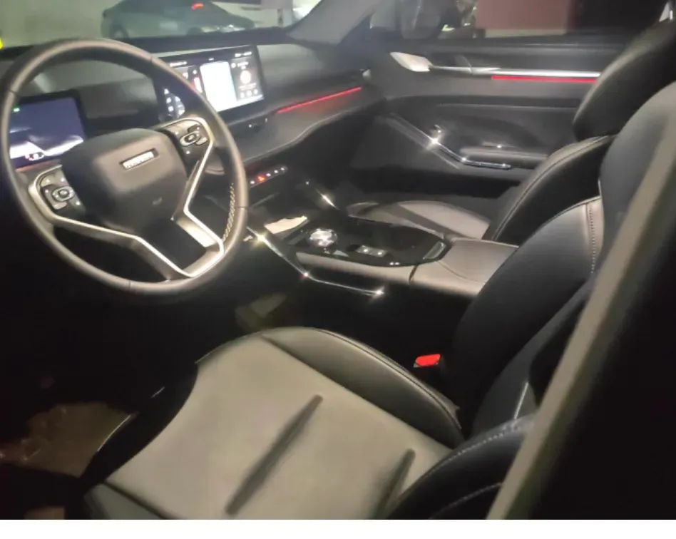 2021 Haval H6 1.5T 169HP L4 7DCT,autocango,china used car exporter,china ev exporter,chinese used car exporter,chinese used ev exporter