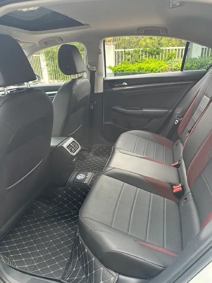 2020 Volkswagen Bora 1.5L 113HP L4 6AT,autocango,china used car exporter,china ev exporter,chinese used car exporter,chinese used ev exporter