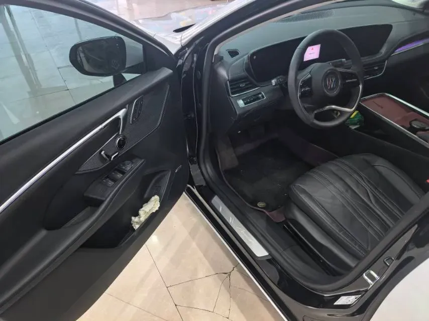 2025 Buick Larcosse 2.0T 237HP L4 9AT,autocango,china used car exporter,china ev exporter,chinese used car exporter,chinese used ev exporter