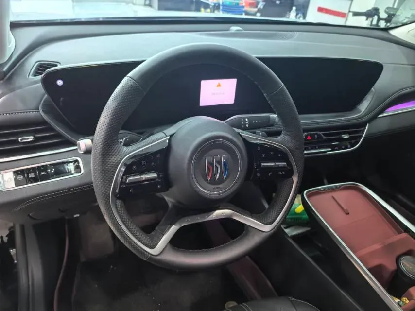 2025 Buick Larcosse 2.0T 237HP L4 9AT,autocango,china used car exporter,china ev exporter,chinese used car exporter,chinese used ev exporter