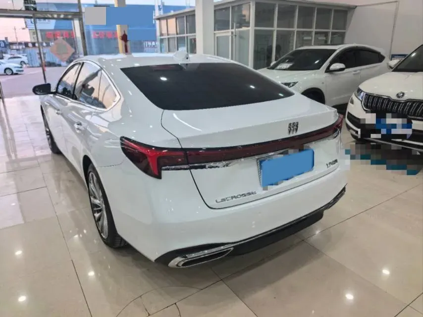 2025 Buick Larcosse 2.0T 237HP L4 9AT,autocango,china used car exporter,china ev exporter,chinese used car exporter,chinese used ev exporter