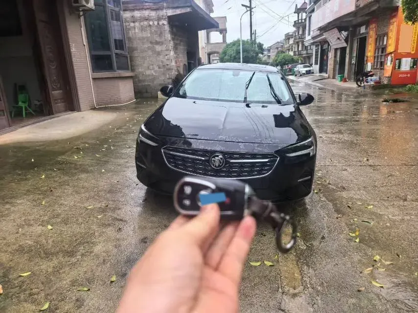 2020 Buick Regal 2.0T 237HP L4 9AT,autocango,china used car exporter,china ev exporter,chinese used car exporter,chinese used ev exporter