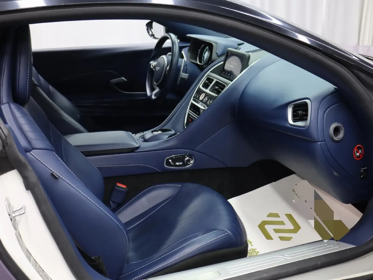 2020 Aston Martin DB11 4.0T 510HP V8 8AT,autocango,china used car exporter,china ev exporter,chinese used car exporter,chinese used ev exporter