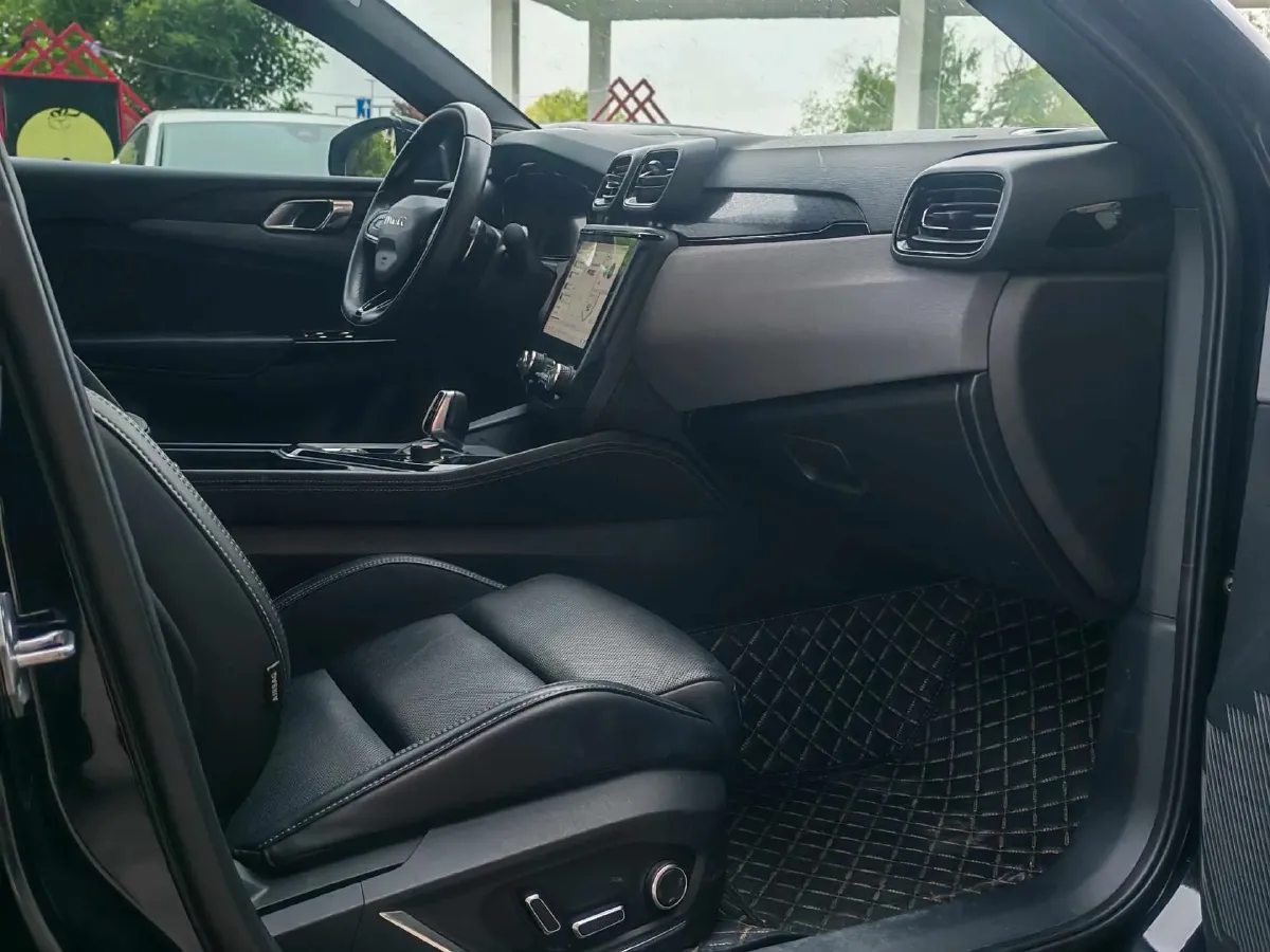 2022 LYNK&CO 03 1.5T 180HP L3 7DCT,autocango,china used car exporter,china ev exporter,chinese used car exporter,chinese used ev exporter