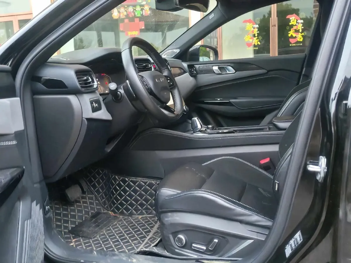 2022 LYNK&CO 03 1.5T 180HP L3 7DCT,autocango,china used car exporter,china ev exporter,chinese used car exporter,chinese used ev exporter