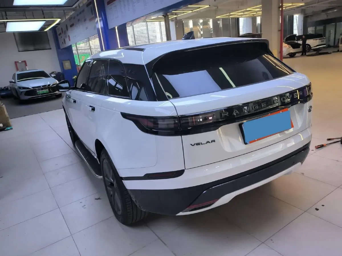 2024 Land Rover Range Rover Velar 2.0T 250HP L4 8AT,autocango,china used car exporter,china ev exporter,chinese used car exporter,chinese used ev exporter