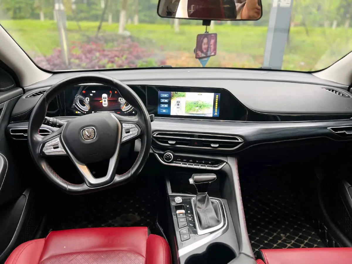 2020 ChangAn Eado 1.4T 158HP L4 7DCT,autocango,china used car exporter,china ev exporter,chinese used car exporter,chinese used ev exporter