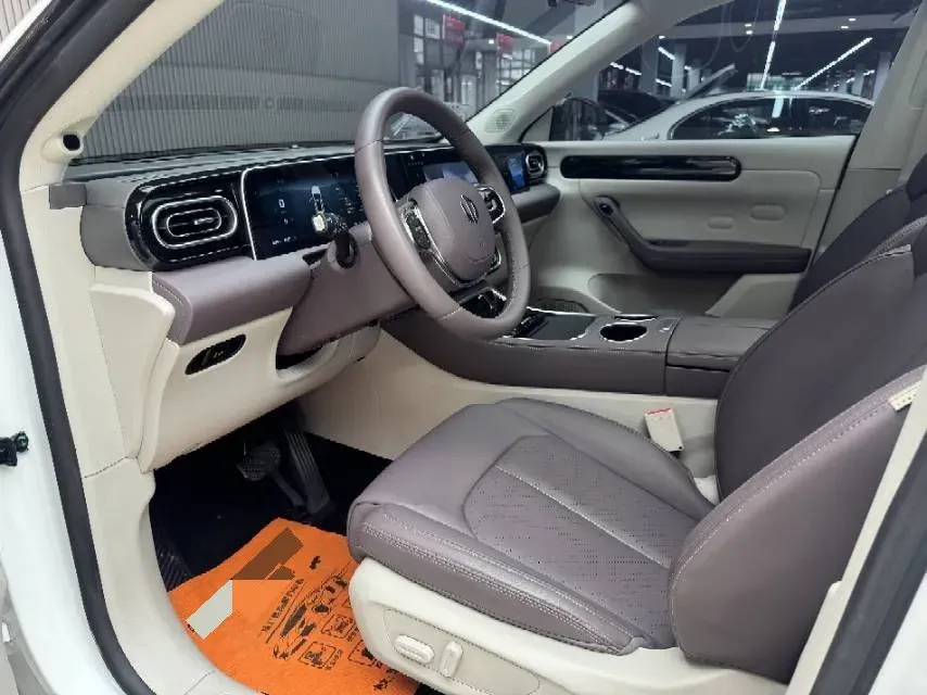 2023 Leapmotor C11 BEV 69.2KWH,autocango,china used car exporter,china ev exporter,chinese used car exporter,chinese used ev exporter