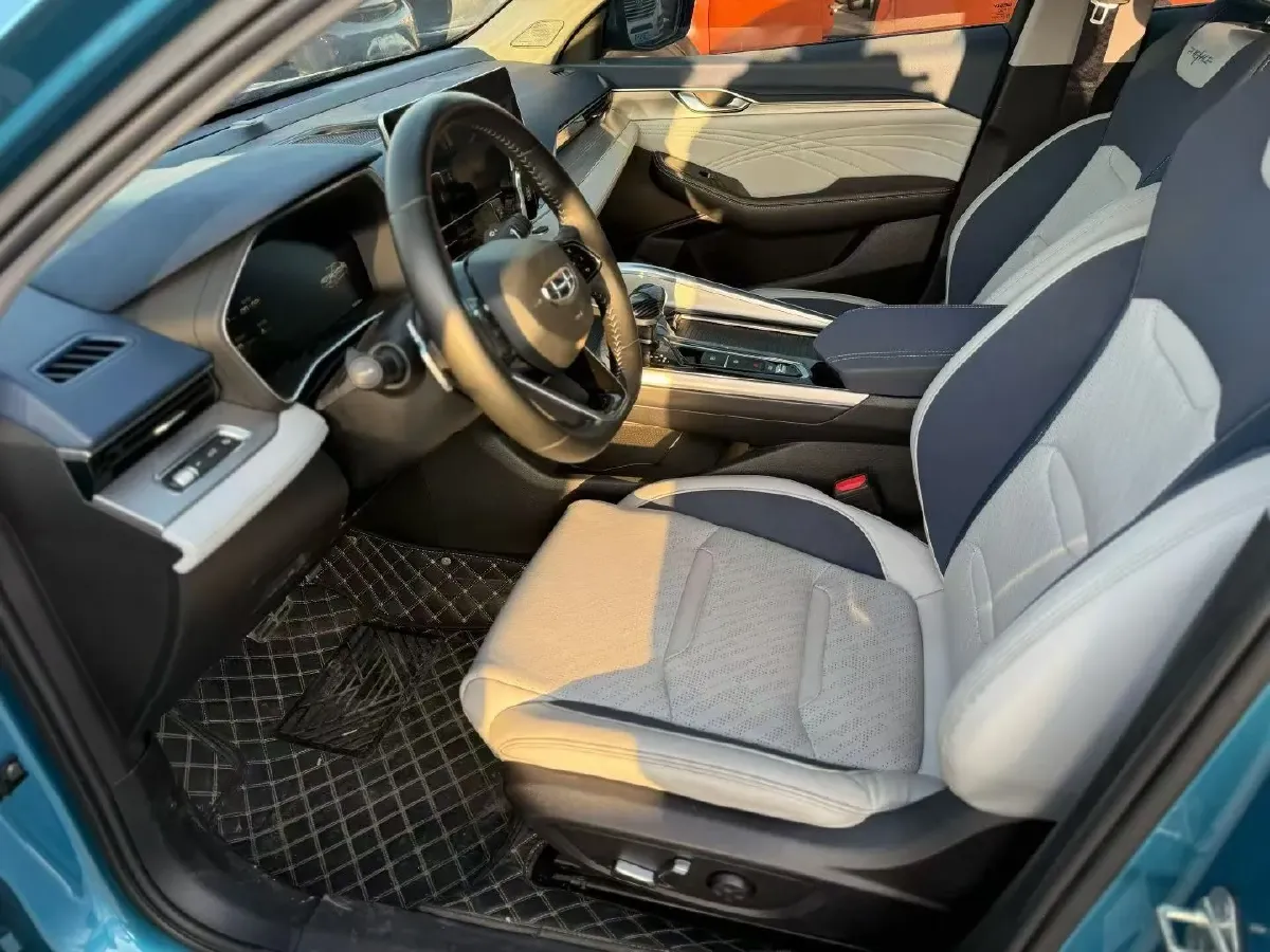 2021 Geely Preface 2.0T 190HP L4 7DCT,autocango,china used car exporter,china ev exporter,chinese used car exporter,chinese used ev exporter