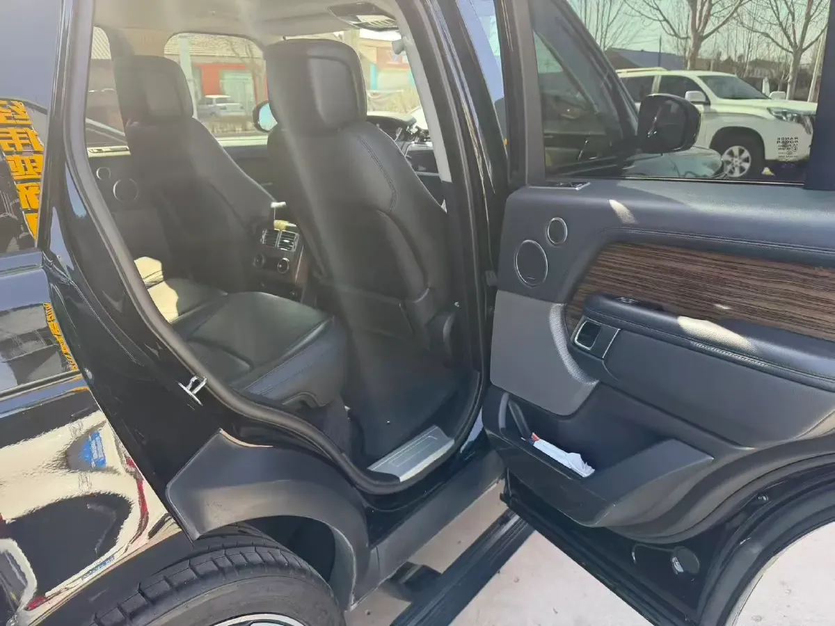 2018 Land Rover Range Rover 3.0T 340HP V6 8AT,autocango,china used car exporter,china ev exporter,chinese used car exporter,chinese used ev exporter