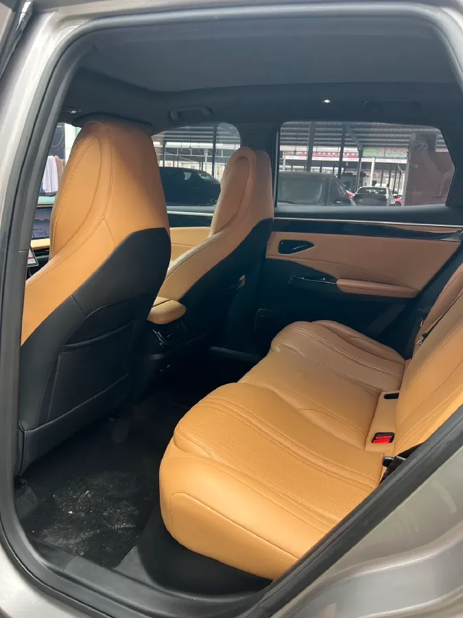 2023 Geely Galaxy L7 1.5T 163HP L4 3DHT PHEV 18.7KWH,autocango,china used car exporter,china ev exporter,chinese used car exporter,chinese used ev exporter