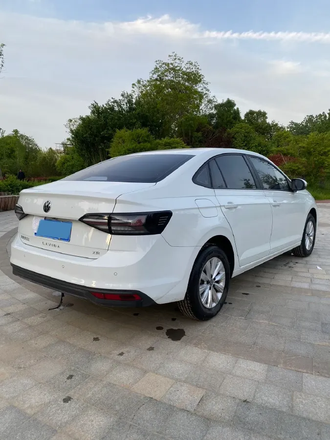 2025 Volkswagen Lavida 1.5L 110HP L4 6AT,autocango,china used car exporter,china ev exporter,chinese used car exporter,chinese used ev exporter