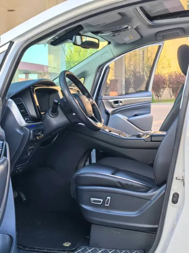 2023 GAC Trumpchi M8 2.0T 252HP L4 8AT,autocango,china used car exporter,china ev exporter,chinese used car exporter,chinese used ev exporter